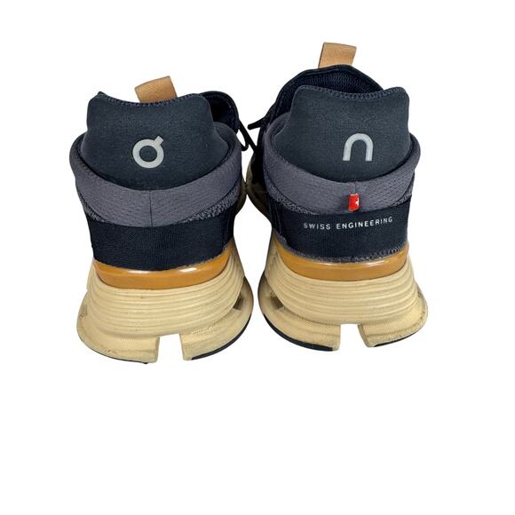 On Cloudstratus Women’s Running Shoes Size 7 Black Sand CloudTecng Moderate Wear - Picture 4 of 8